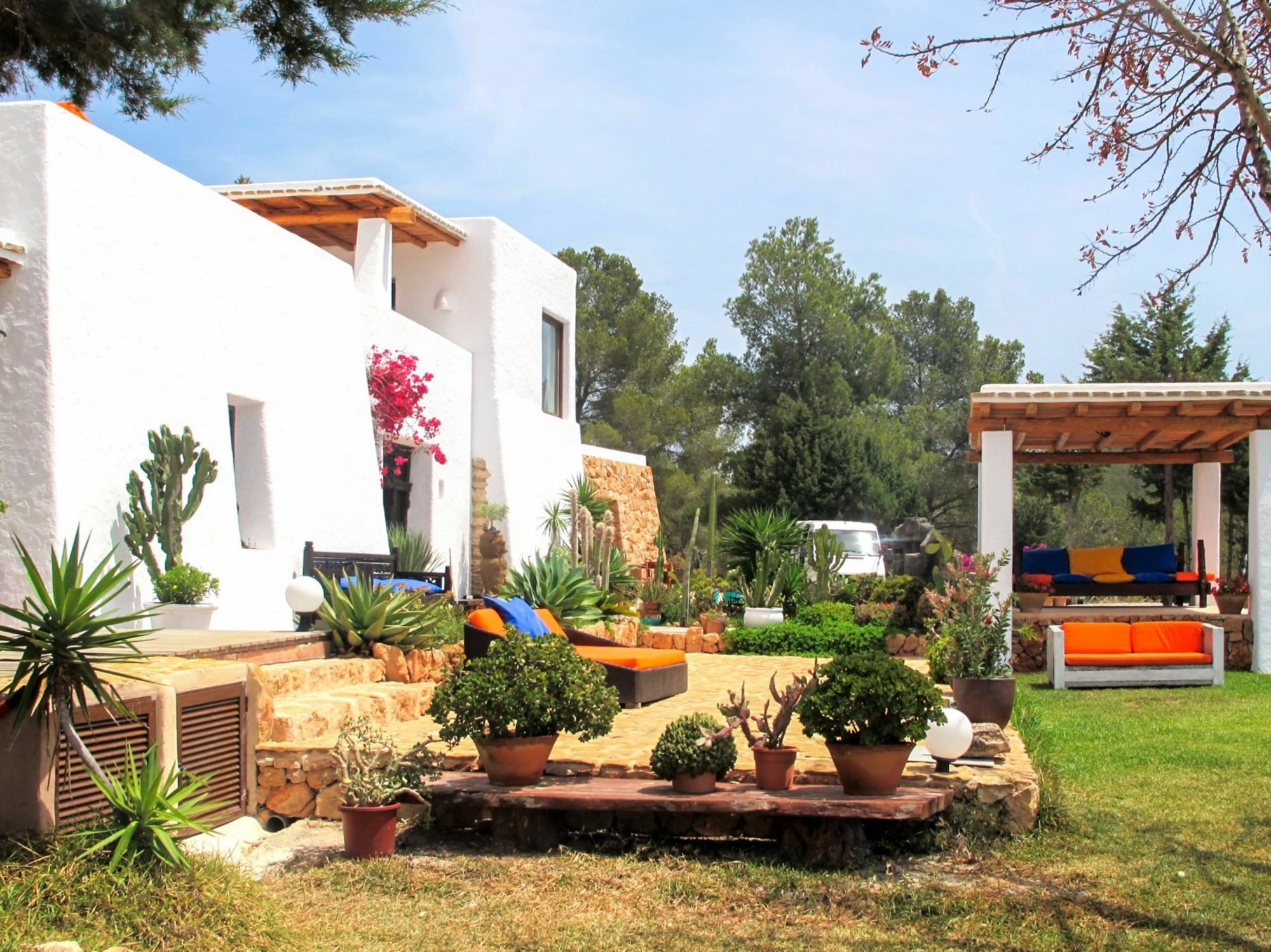 Weedy Villa Sant Antoni de Portmany